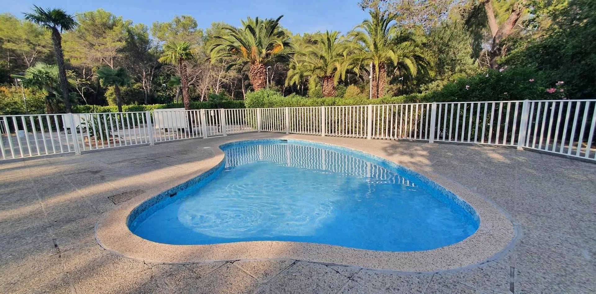 Villa HARMONY Vallauris 0*,  Francia